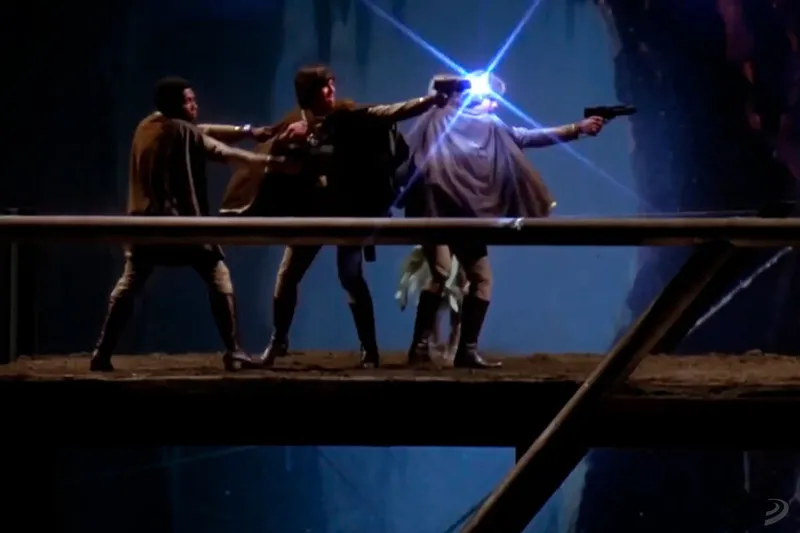 La Battlestar Galactica original costaba 1 millón por episodio, y la demandaron por parecerse a Star Wars, pero sin ella no existiría la que todos recordáis