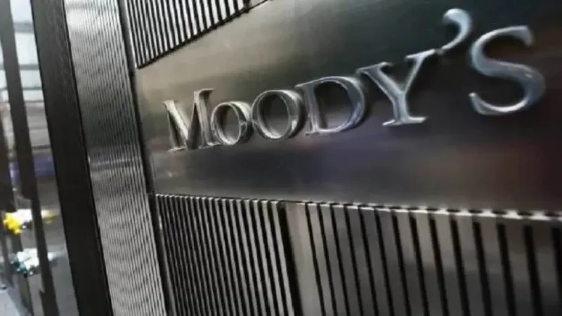 Moody’s ve factible elevar la previsión del PIB de México