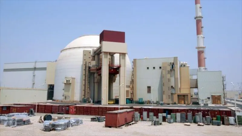 Rosatom aumenta su personal en la central nuclear iraní de Bushehr