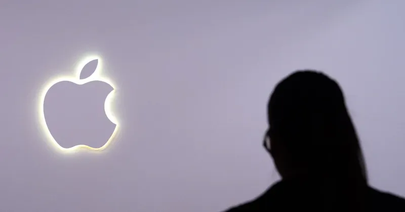 OpenAI pide a juez desestimar demanda de Apple por presunto robo de secretos comerciales