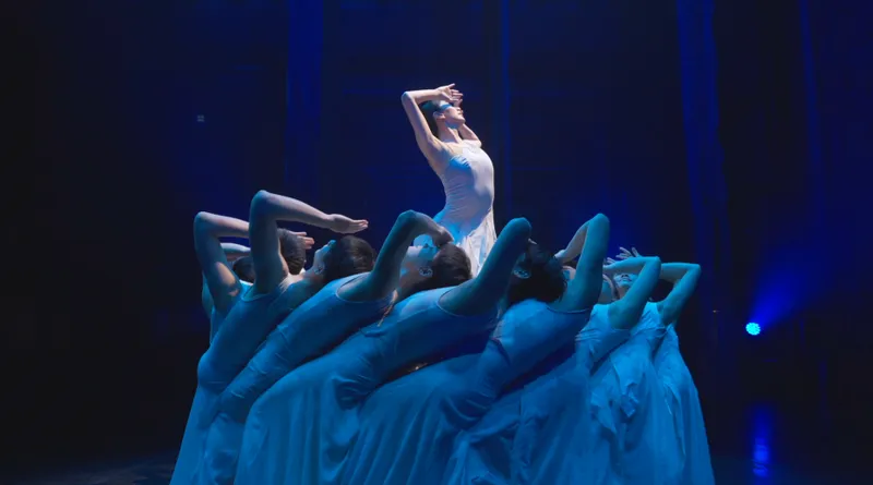 Frases clásicas citadas por Xi Jinping | Con la danza como alas, perseguir sueños en el silencio