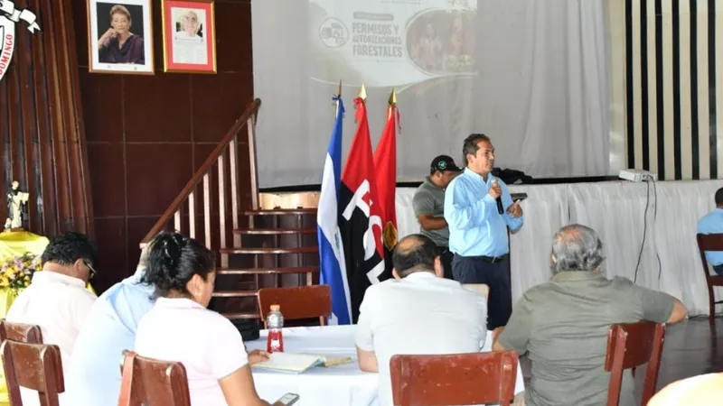 MARENA fortalece conocimientos sobre permisos ambientales en Rivas y Carazo