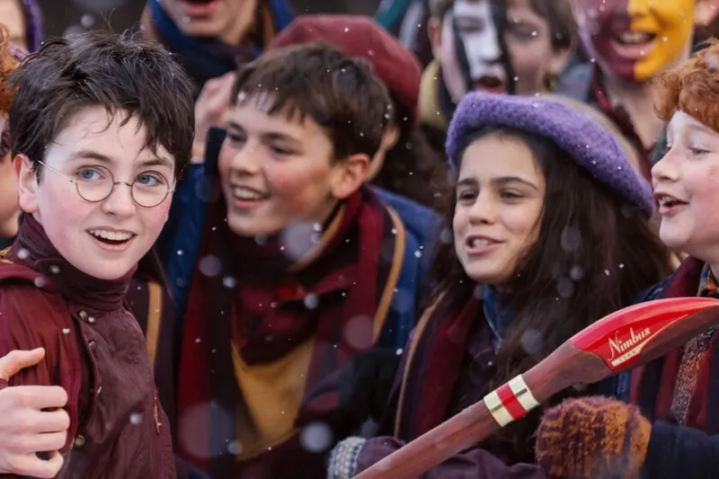 La serie de Harry Potter presenta a los nuevos actores de La Cámara Secreta. HBO ha recurrido al mundo de los superhéroes para su villano más conocido