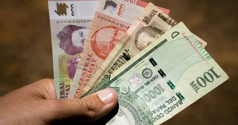 Las tres ‘supermonedas’ de Latinoamérica que se aprecian a doble dígito frente al dólar en 2026 y qué hay detrás