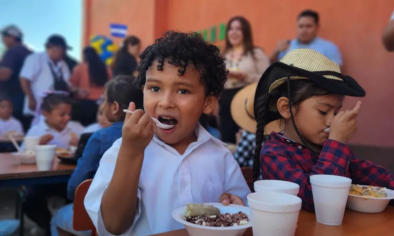 Así avanza la distribución de la tercera entrega de la merienda escolar 2026