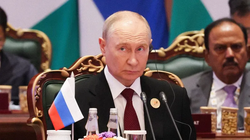 Vladímir Putin: BRICS son la alternativa al sistema financiero impuesto por Occidente