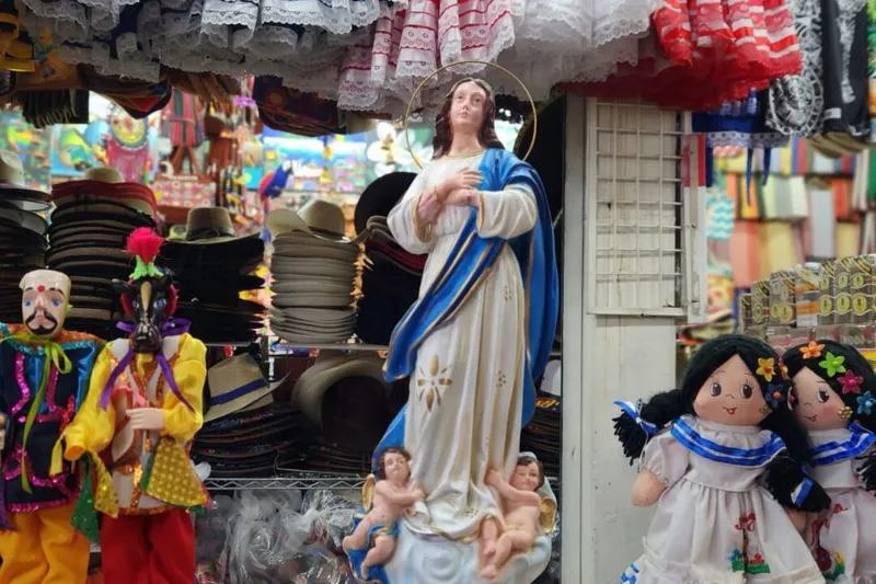 Tradición impulsa ventas previo a la Gritería Chiquita en el Roberto Huembes