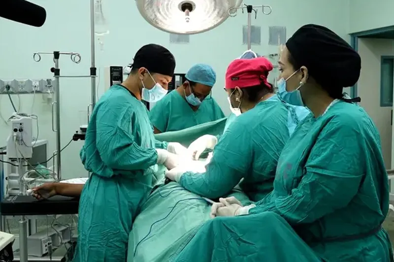 Nuevos requisitos regirán ingreso a Medicina en universidades