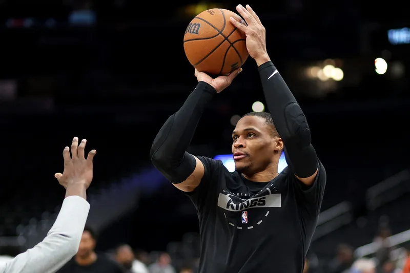 Washington le ofreció 2 años a Westbrook