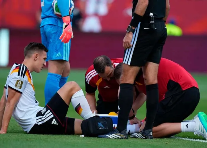 El defensa alemán Nico Schlotterbeck se pierde el resto del Mundial