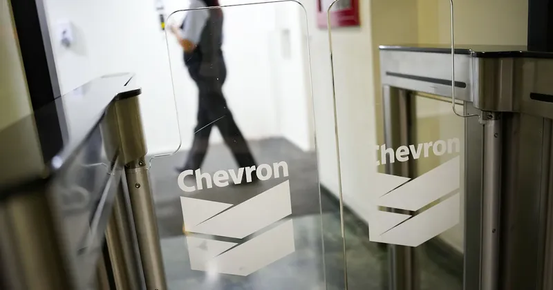 Chevron pone al GNL argentino en su estrategia global: los megaproyectos de Vaca Muerta en juego