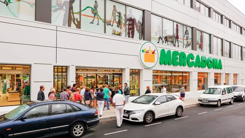 ¿Abre hoy 12 de octubre Mercadona? Qué supermercados están abiertos durante el festivo