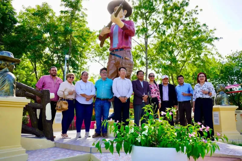 Delegación de Myanmar recorre atractivos turísticos y productivos de Madriz