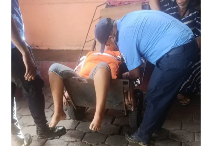 Encuentran sin vida a una mujer en el Mercado Oriental tras prolongada jornada de ingesta de licor