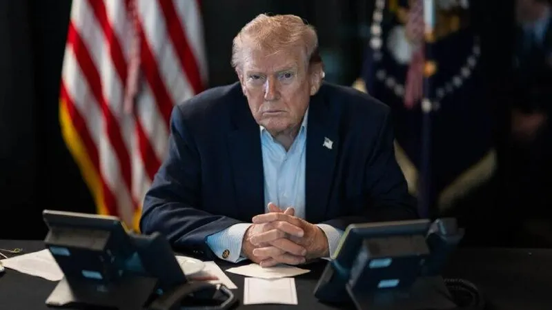 "No sé si voy a renovarlo", dice Trump sobre la revisión del T-MEC con México y Canadá