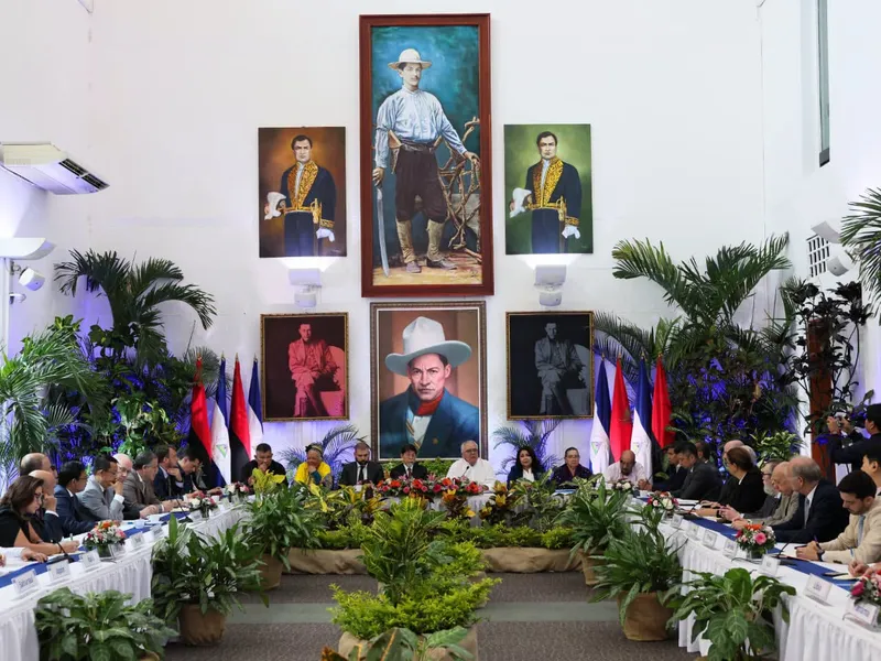 Embajadas conocen avances de la Consulta Hay Patria