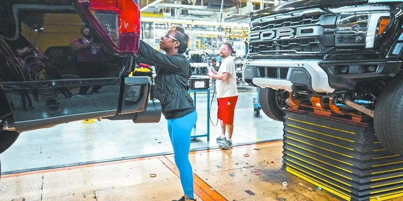 Repuntan las contrataciones en EU durante agosto