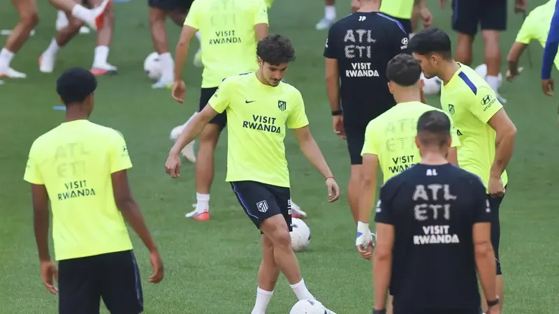 El Barça echará el resto por Julián pero ya se marca un plazo límite
