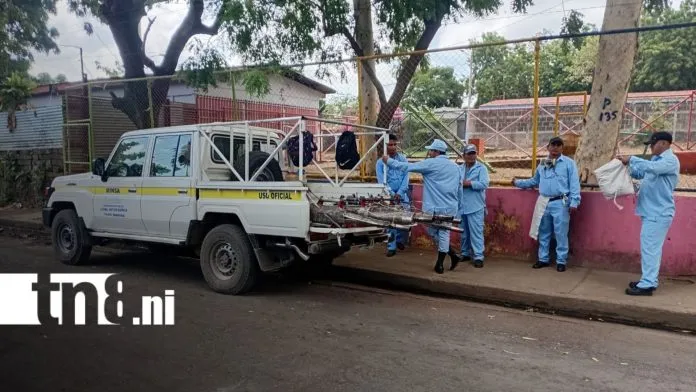 Casa a casa contra el dengue; brigadas intensifican lucha para eliminar criaderos en Managua