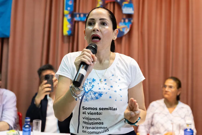 Reimberg vincula los motines carcelarios al arresto de González