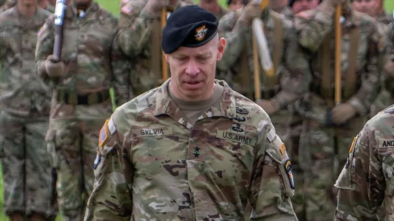 Serie de bajas: Hegseth despide al principal planificador militar del Pentágono