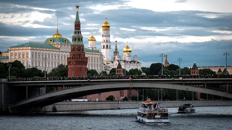 Kremlin se pronuncia sobre la reacción de sus socios a "sanciones infernales" de Trump