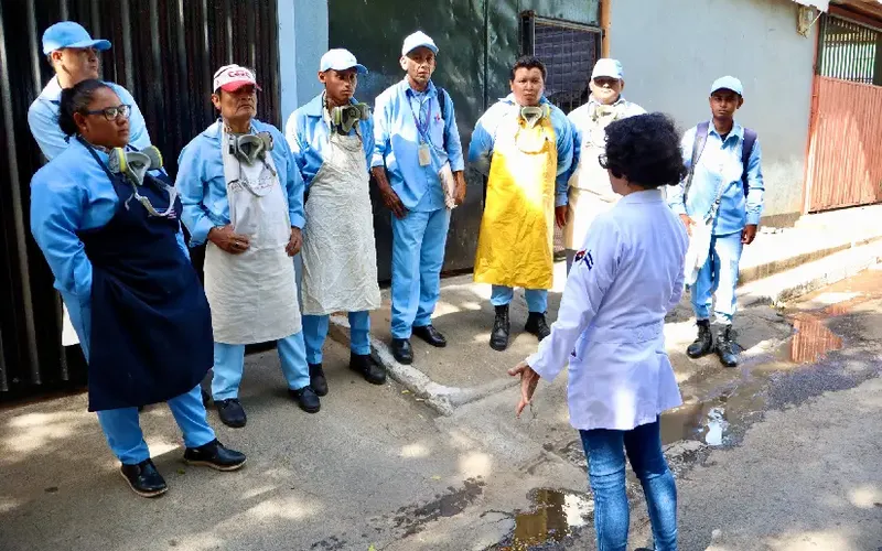 MINSA atiende 890 viviendas en jornada de lucha antiepidémica en el barrio Batahola Norte