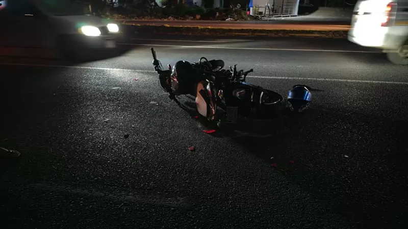 Silvio Aburto y otro joven lesionados en choque de motos en León