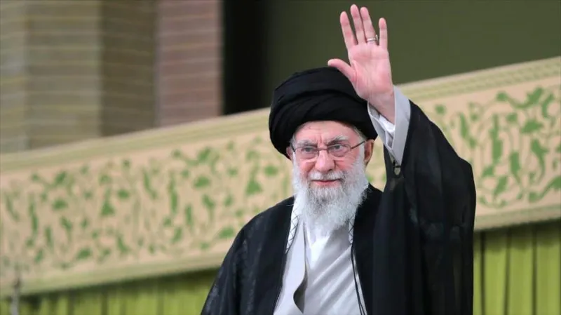 Mensaje de despedida histórica al Líder mártir: Pueblo iraní no se rendirá ante enemigos