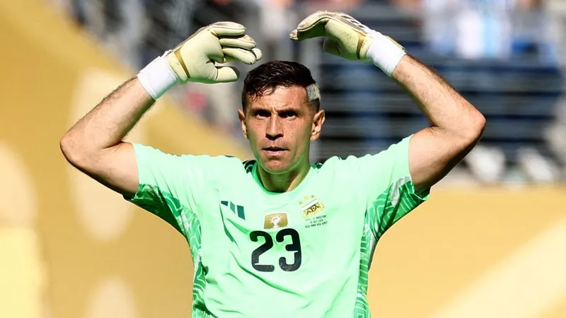 Emiliano 'Dibu' Martínez considera dejar a la Selección de Argentina