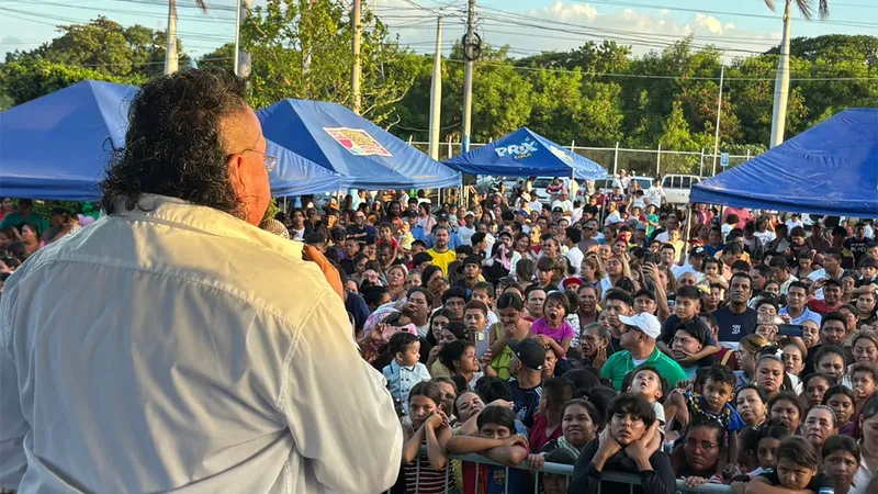 Puerto Salvador Allende se viste de fiesta para celebrar el cumpleaños 64 de Gustavo Leytón