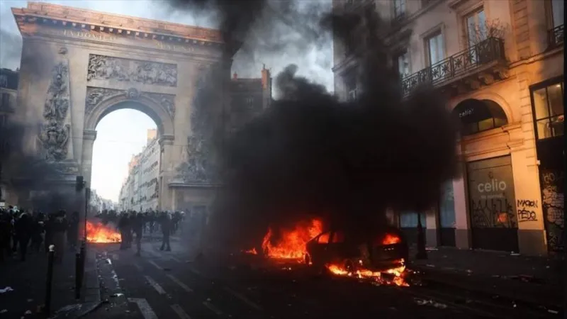 Protestas contra la vida cara en Francia: Represión y 270 detenidos