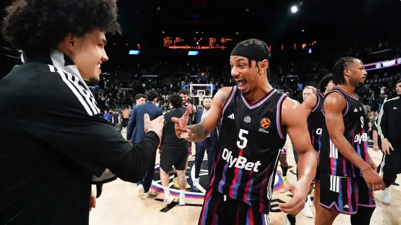 Justin Robinson, atado y con nuevos detalles