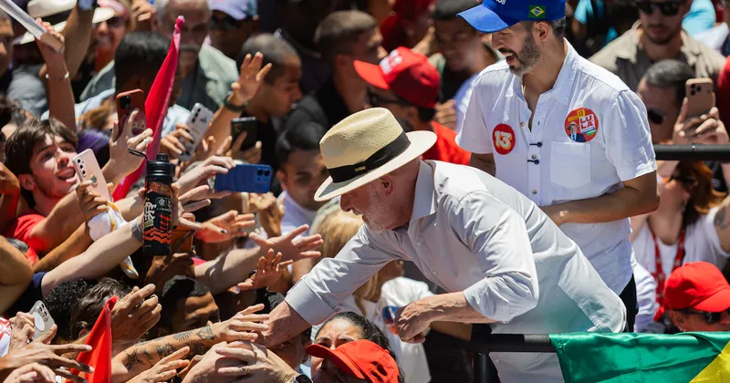 Senado de Brasil aprueba reducir la semana laboral sin bajar salarios, una apuesta electoral de Lula