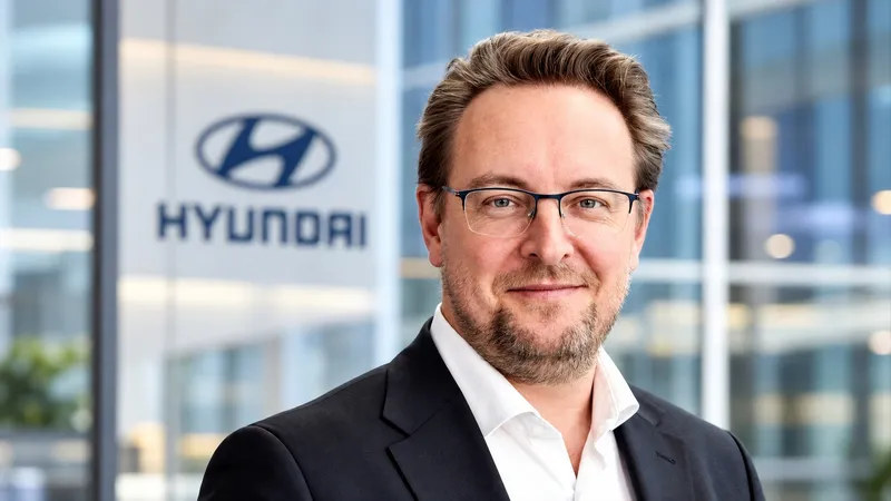El CEO de Hyundai Europa avisa sobre los coches chinos: "Si tu argumento es el precio y llega alguien más barato, tienes un problema"
