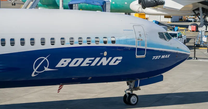 Boeing registra pérdidas de US$697 millones en su división comercial pese al alza de ingresos