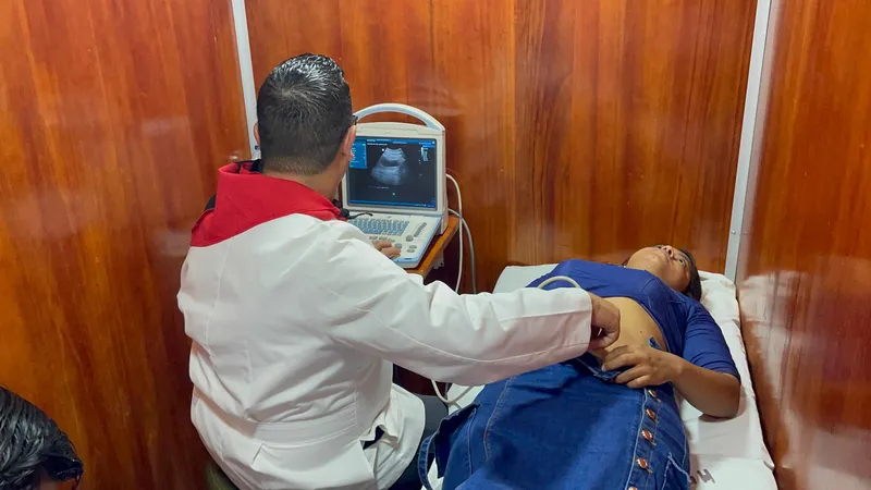 Mega Feria de Salud brinda atención gratuita a familias de Somotillo