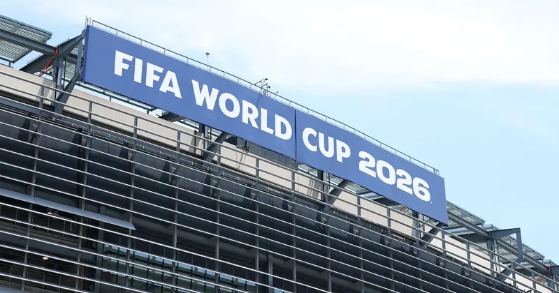 Cómo surgió el polémico plan de la FIFA para vender parte de su negocio