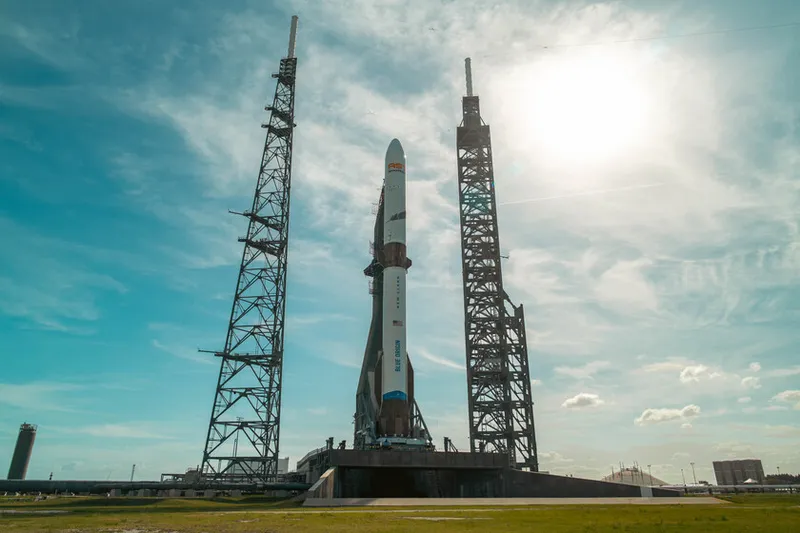 Amazon lo tenía todo listo para atacar el monopolio de Starlink. Hasta que Blue Origin explotó en pedazos