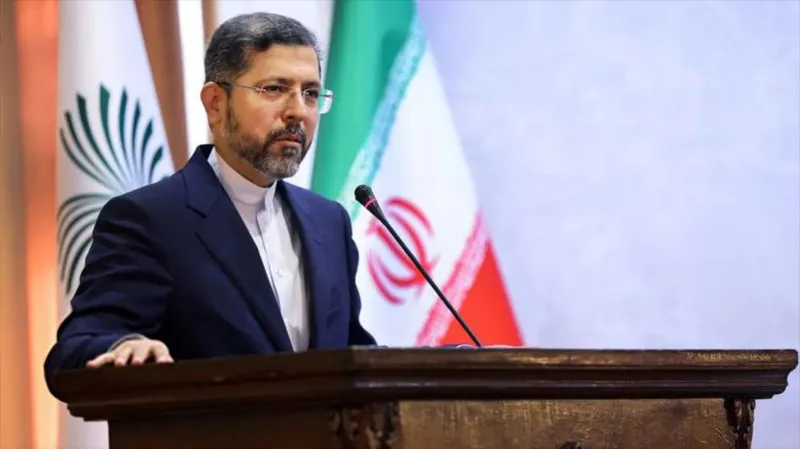 Irán aboga por la unidad con Rusia y China ante enfoque ilegal de EEUU