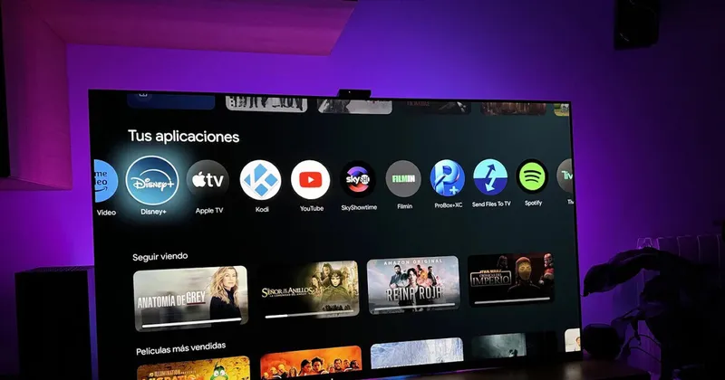 Siete aplicaciones gratis que siempre recomiendo instalar en una Smart TV con Google TV