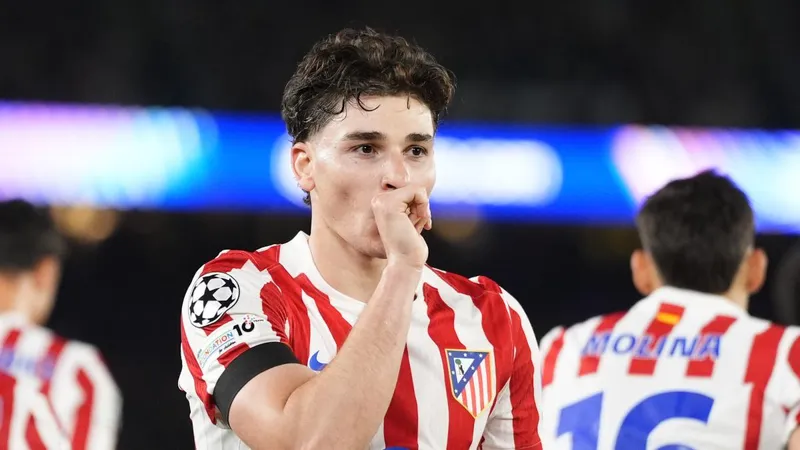 El Atlético podría dejar sentado a Julián toda la temporada