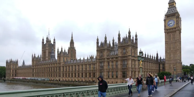 Inflación en UK se mantuvo estable en mayo pese a la guerra en Medio Oriente