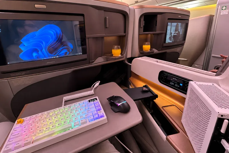 Se llevó todo su PC gaming en un viaje de avión, pero por despistado se olvidó de lo más importante, no tenía Steam instalado