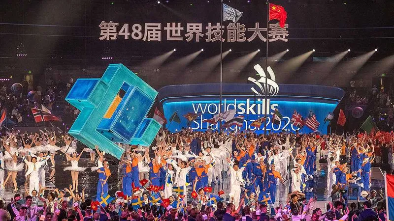 Xi Jinping envía una carta de felicitación a la 48.ª Competencia WorldSkills