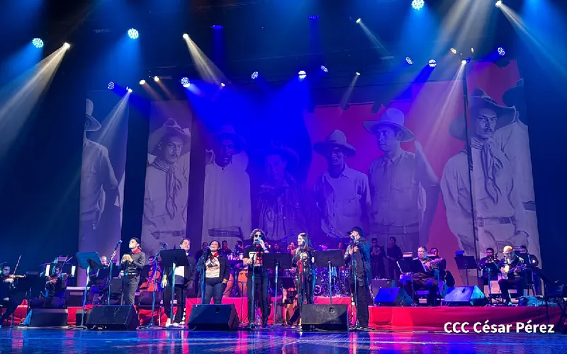 Concierto “Cantos a la Revolución: 47/19, Siempre más allá” reafirma orgullo patrio y compromiso revolucionario.