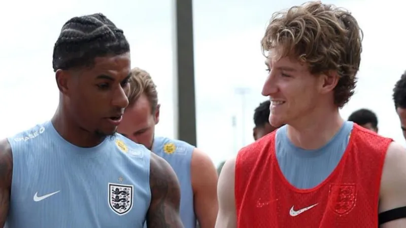 La decisión de Tuchel sobre Gordon y Rashford