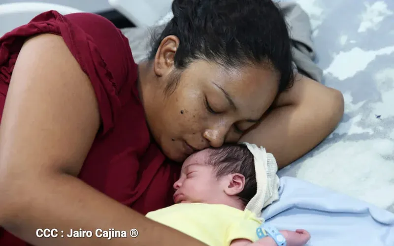 Compañera Rosario Murillo destaca a las madres como defensoras de la Paz