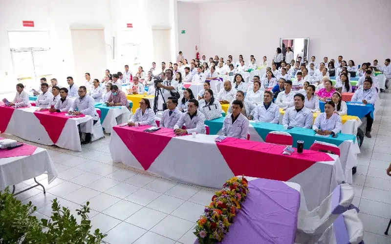 Trabajadores de la salud protagonizan Jornada Científica