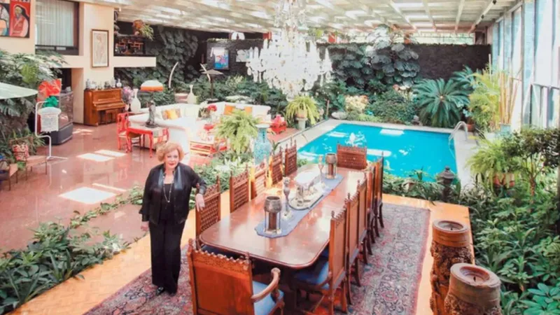 Maxine Woodside revela que la casa de Silvia Pinal está en MALAS CONDICIONES: “tenía un nido de cucarachas”